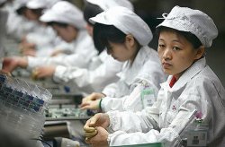 foxconn-workers.jpg