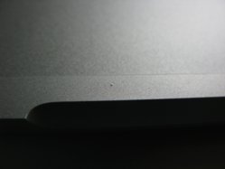 MacBook Pro Anodisierungsfehler.jpg