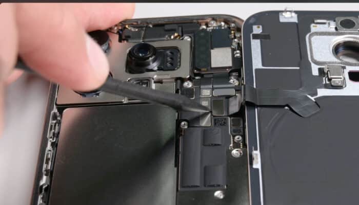 iPhone 16 Pro Teardown